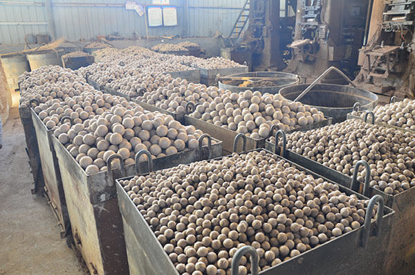 Dimensions of High Alumina Refractory Balls