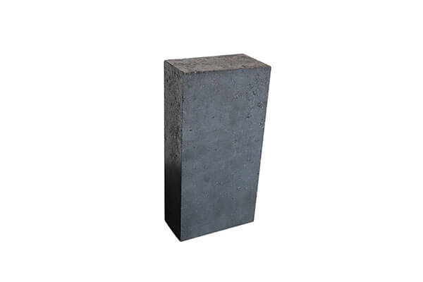 Characteristics and Applications of Magnesia Carbon Bricks