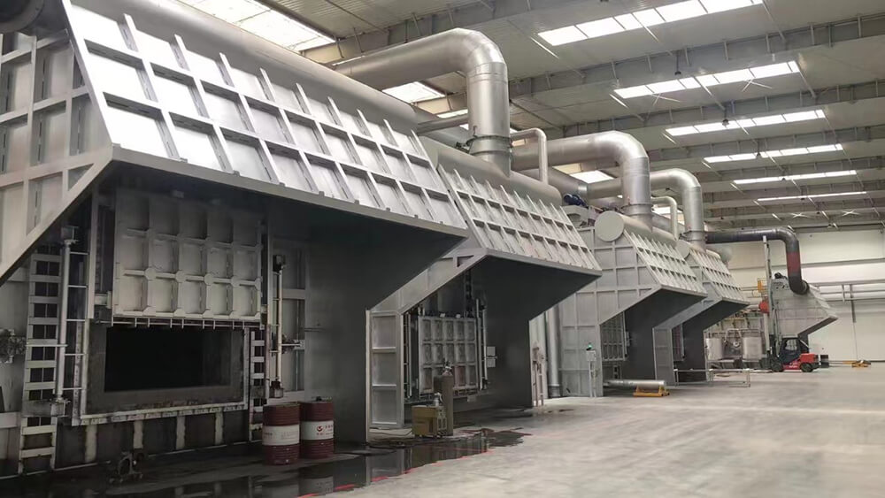 Choose Suitable Refractory Castables for Square Aluminum Melting Furnaces
