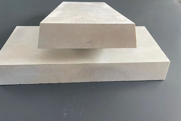 Types, Characteristics, and Applications of Zirconium Corundum Bricks