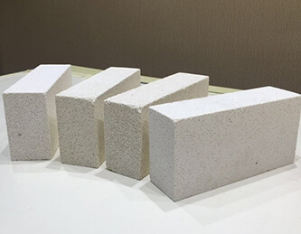 What are the Refractory Bricks with a Charge Softness Above 1700 Degrees?