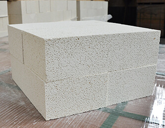 How is White Corundum Produced in Refractory Materials?